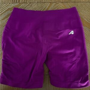 Alphalete açaí berry pump shorts